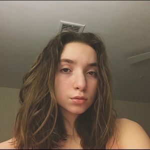 Meet your Posher, Ella